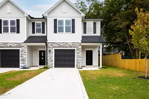 612 S Blackmon St, Benson, NC 27504 - Photo 1