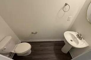 610 S Blackmon St, Benson, NC 27504 - Photo 12