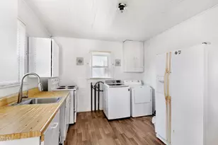 805 S 11th St, Lillington, NC 27546 - Photo 14