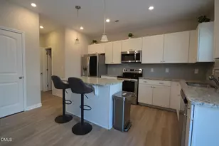 103 Memorial Ct, Clayton, NC 27520 - Photo 6