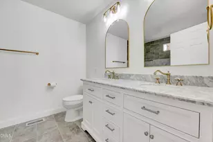 11 Shelburn Ct, Durham, NC 27712 - Photo 12