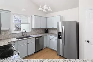 224 Amberglow Pl, Cary, NC 27513 - Photo 16