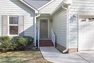 224 Amberglow Pl, Cary, NC 27513 - Photo 4