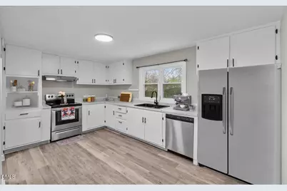 605 Apple Street, Burlington, NC 27217 - Photo 10