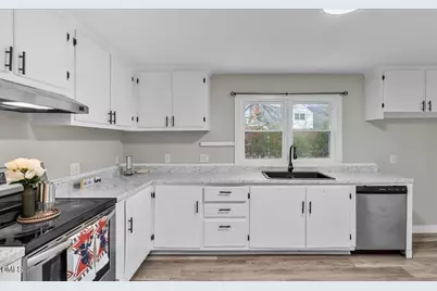 605 Apple Street, Burlington, NC 27217 - Photo 12