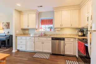 8305 Eel Ct, Raleigh, NC 27616 - Photo 10