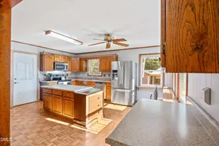209 Haverhill Dr, Fayetteville, NC 28314 - Photo 6