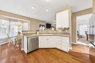 112 Del Rio Dr, Cary, NC 27519 - Photo 28