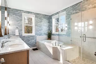 56 Post Oak Rd, Chapel Hill, NC 27516 - Photo 4