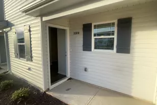 1004 Peony Ln, Youngsville, NC 27596 - Photo 2