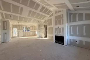 275 Tee Dr, Selma, NC 27576 - Photo 2