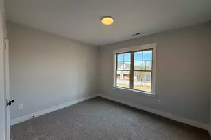 275 Tee Dr, Selma, NC 27576 - Photo 8