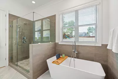 5005 Wainscott Way, Raleigh, NC 27612 - Photo 32