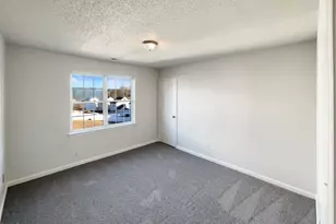 6830 Paint Rock Ln, Raleigh, NC 27610 - Photo 4