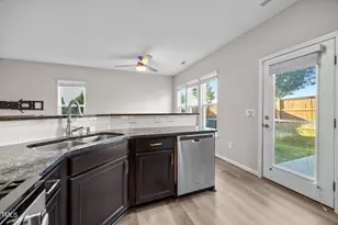 1049 Laceflower Dr, Durham, NC 27713 - Photo 10