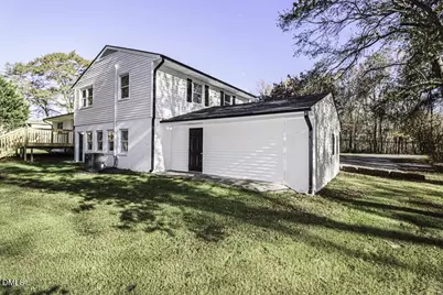 805 River Road, Selma, NC 27576 - Photo 6