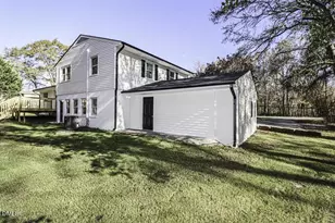 805 River Rd, Selma, NC 27576 - Photo 6