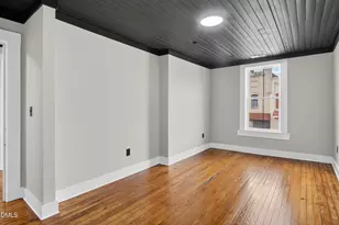 124 N Mecklenburg Ave, South Hill, VA 23917 - Photo 12