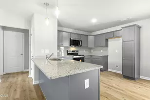 102 Dees Mdw Ln, Fremont, NC 27830 - Photo 12