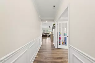 521 Lionheart Ln, Sanford, NC 27330 - Photo 2