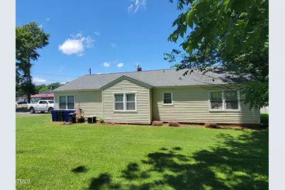 411 W Raleigh Street, Siler City, NC 27344 - Photo 4