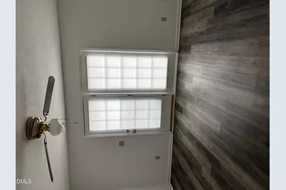 207 S Lincoln Street, Benson, NC 27504 - Photo 12