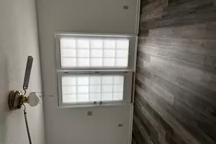 207 S Lincoln St, Benson, NC 27504 - Photo 12