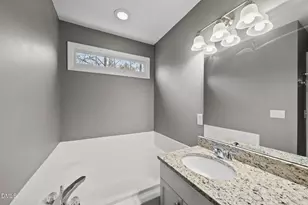 3105 Benton Cir, Raleigh, NC 27615 - Photo 22