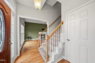 3105 Benton Cir, Raleigh, NC 27615 - Photo 4