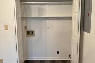 209 S Lincoln St, Benson, NC 27504 - Photo 6