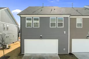 2534 Hutch Ln, Apex, NC 27523 - Photo 6