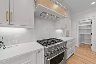 100 Sire Ct, Holly Springs, NC 27540 - Photo 8