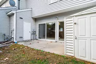 410 Hickory Meadow Cir, Morrisville, NC 27560 - Photo 14