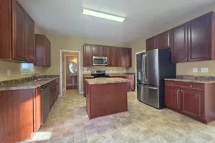 1008 Sarazen Dr, Clayton, NC 27527 - Photo 6