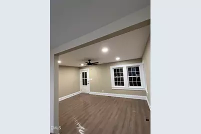 609 Phillips Street, Burlington, NC 27217 - Photo 14