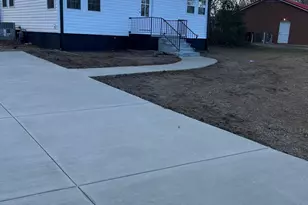 609 Phillips St, Burlington, NC 27217 - Photo 4