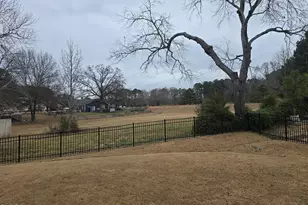 1011 Meadow Pond Dr, Durham, NC 27703 - Photo 28