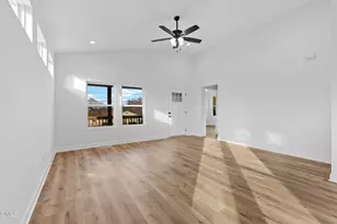 236 Hazel Dr, Burlington, NC 27217 - Photo 10