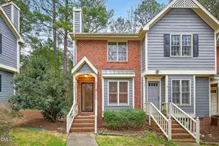 122 Winners Cir, Cary, NC 27511 - Photo 2