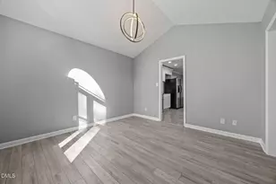 4320 Falls Dr, Hope Mills, NC 28348 - Photo 30