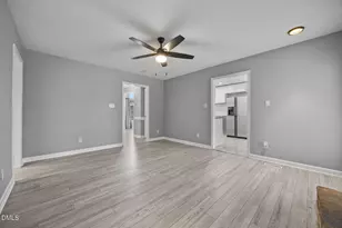 4320 Falls Dr, Hope Mills, NC 28348 - Photo 18