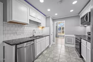 4320 Falls Dr, Hope Mills, NC 28348 - Photo 24