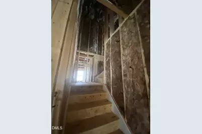 121 Gates Way, Sanford, NC 27332 - Photo 10