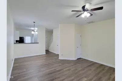 33 Cheltenham Drive, Clayton, NC 27520 - Photo 4