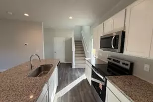 105 Stout Lndg, Dunn, NC 28334 - Photo 10