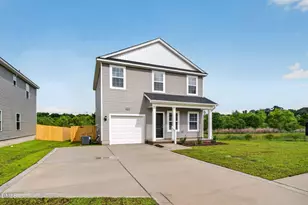 105 Stout Lndg, Dunn, NC 28334 - Photo 2