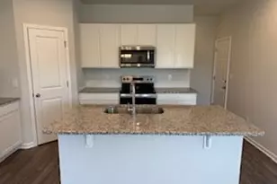 139 Stout Lndg, Dunn, NC 28334 - Photo 4