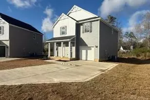 143 Stout Lndg, Dunn, NC 28334 - Photo 2