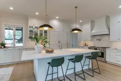 4921 Sweetbriar Drive, Raleigh, NC 27609 - Photo 12