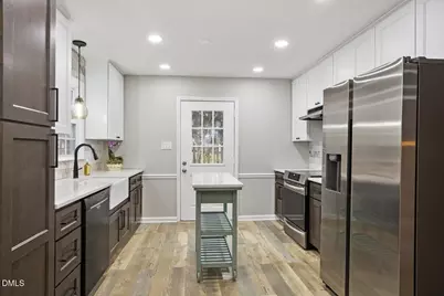 1008 Castalia Drive, Cary, NC 27513 - Photo 8